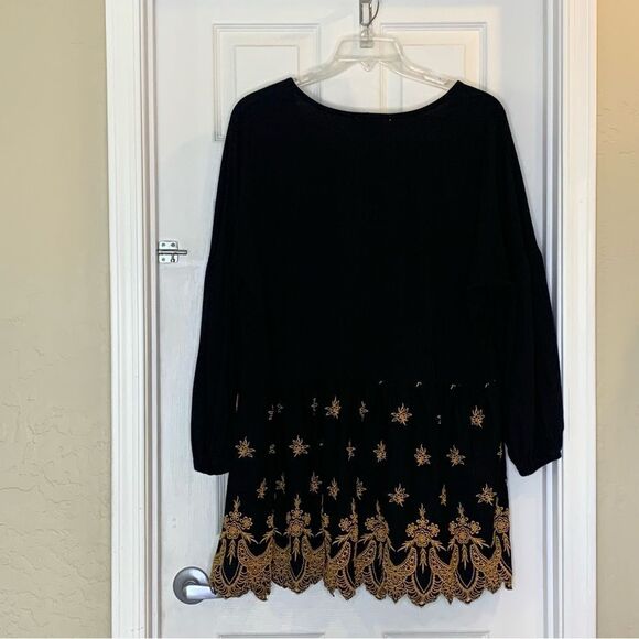 ASOS DESIGN wrap dress with gold cutwork embroidery detail in black Size 14 - Picture 2 of 12